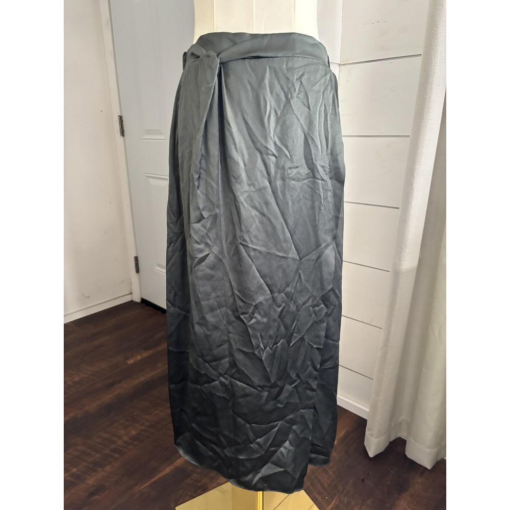 Vince Skirt Womens Small Gray 100% Silk Satin Wrap Midi Elastic Waist Minimalist